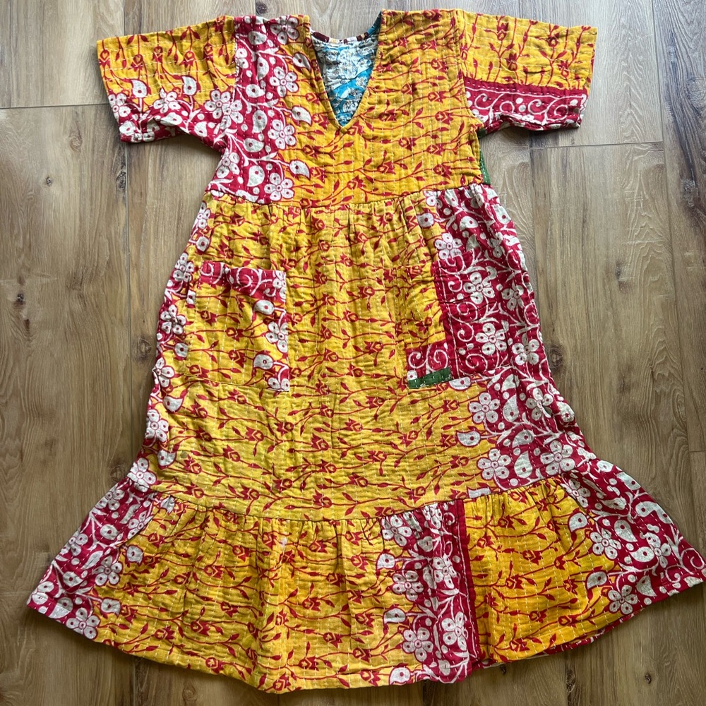 Artisan-Made Kantha Midi Parchwork Dress Short Sleeve V Neck With Pockets Size S